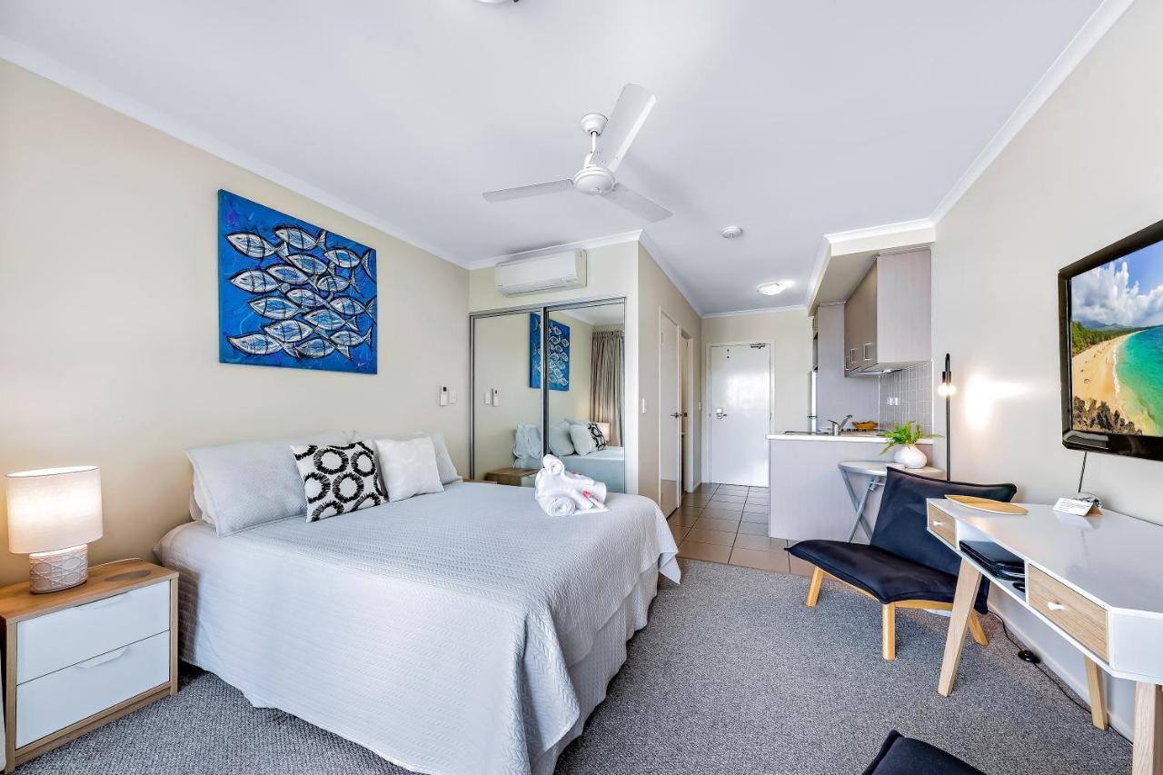 Studio 8 On Waterson Airlie Beach Exteriör bild